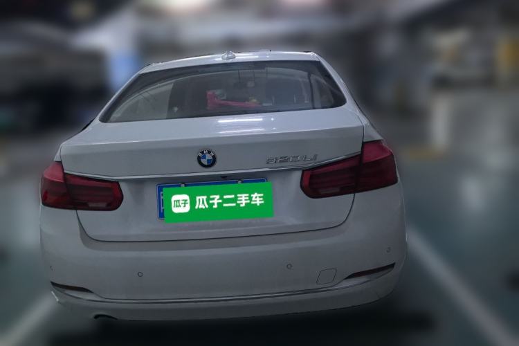 Used BMW 3 Series 2016 320Li Luxury Design Package
