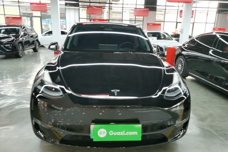 Used Tesla Model Y 2021 Standard Range Rear-Wheel Drive Version Front