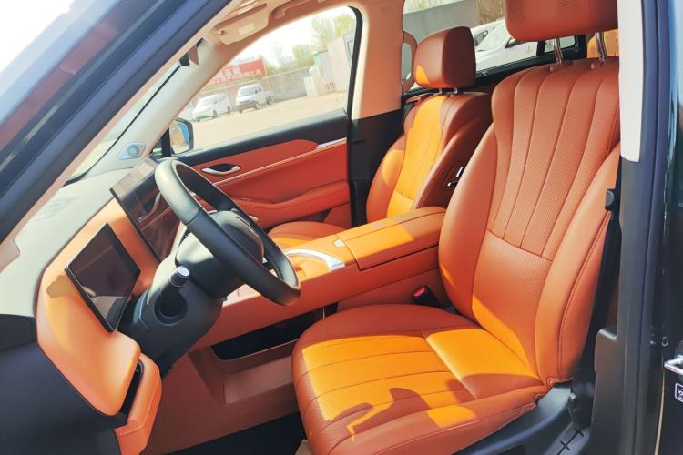 Used Wey Lanshan 2025 Four-Wheel Drive Max
