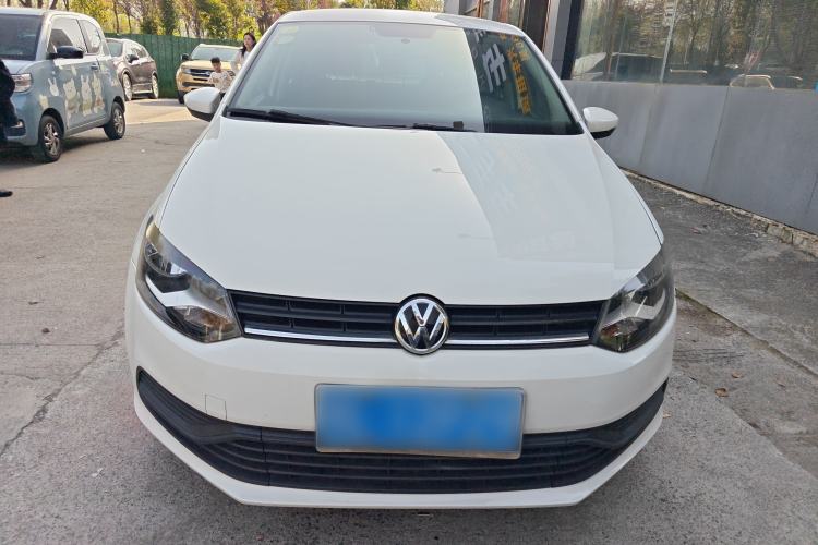 Used Volkswagen Polo 2016 1.4L Manual Fashion Model
