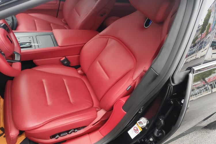 Used Avatr 12 2025 Updated Ultra All-Electric Four-Wheel Drive