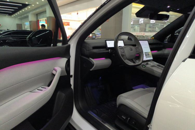 Used Nio EC6 2024 75 kWh