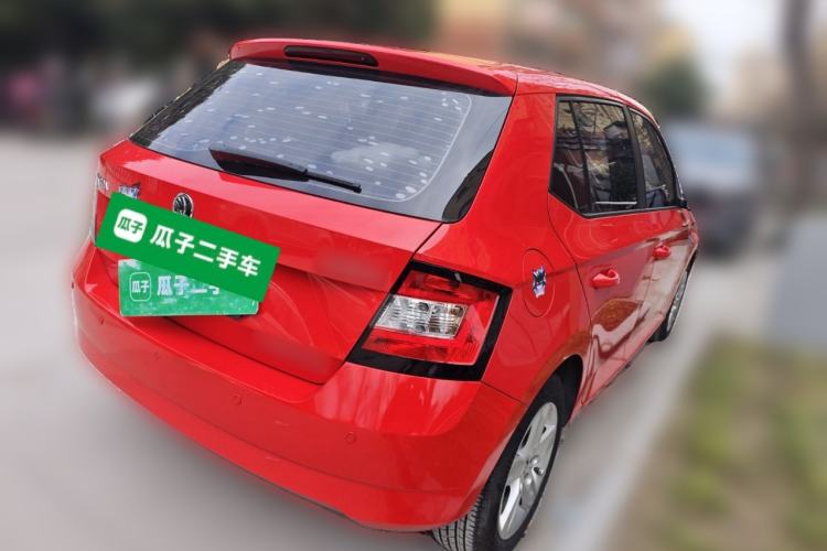 Used Skoda Fabia 2017 1.4L Automatic Car Enjoy Edition
