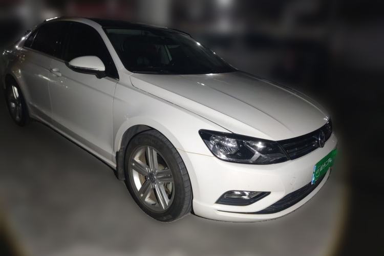Used Volkswagen Lamando 2017 280TSI DSG Comfort Edition
