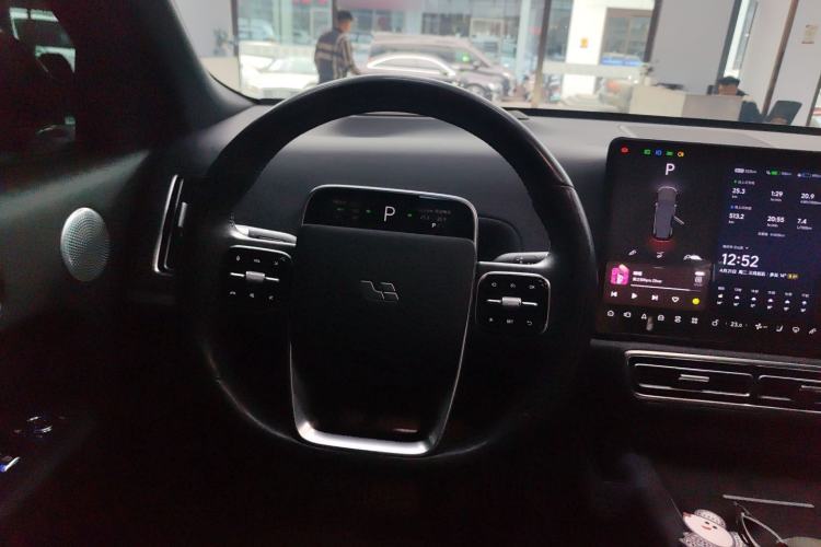 Used Li Auto L9 2024 Ultra Model
