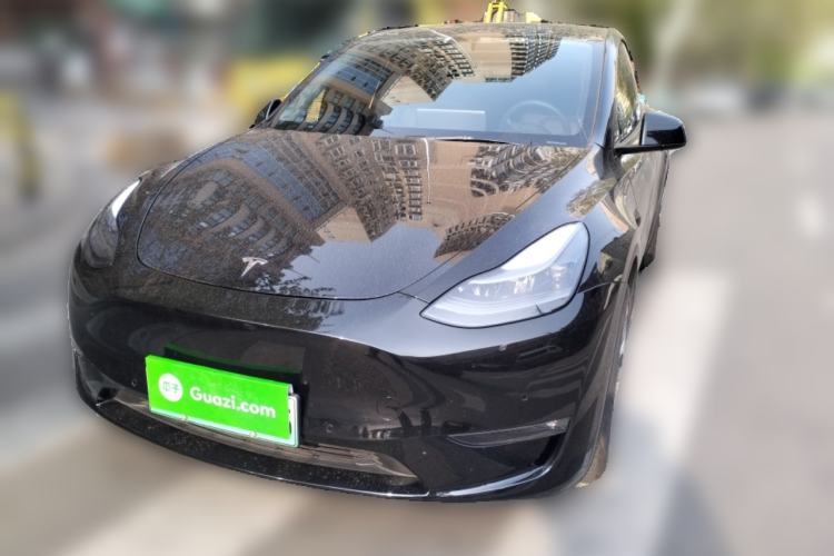 Used Tesla Model Y 2021 Long-Range All-Wheel-Drive Version 3D7