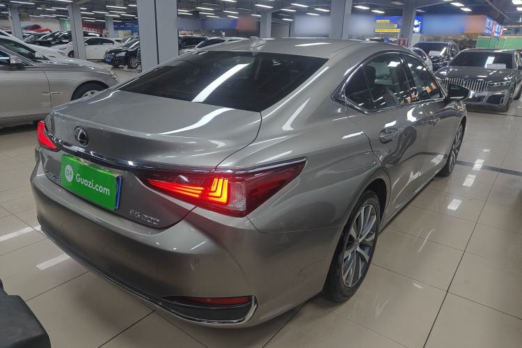 Used Lexus ES 2018 200 Excellence Edition China V Standard