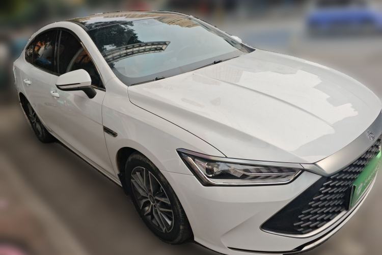Used BYD Qin PLUS 2021 DM-i 55KM Flagship Model Front Right 45 Deg
