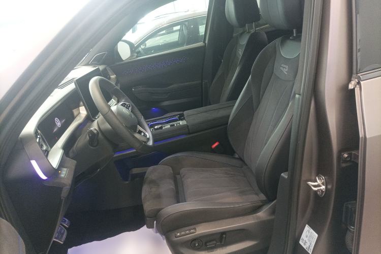 Used Volkswagen Teramont 2025 Tiguan Pro 450TSI Four-Wheel Drive Summit Edition