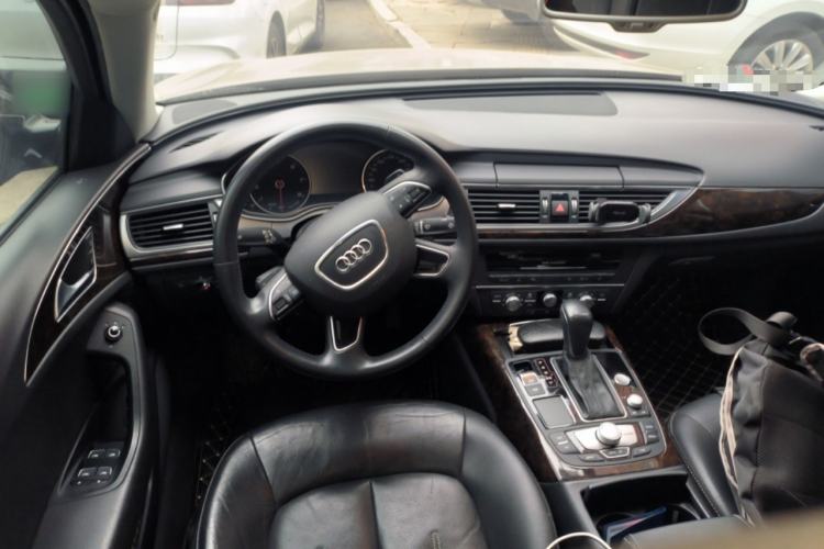 Used Audi A6L 2018 30th Anniversary Edition 35 TFSI Fashion Model
