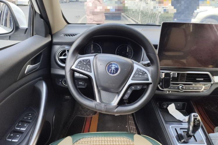 Used BYD Song New Energy 2019 Song DM 1.5TID Smart Connect Premium Model
