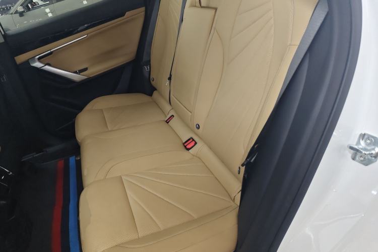 Used Geely Auto FX11 2023 1.5TD DCT Prestige Edition
