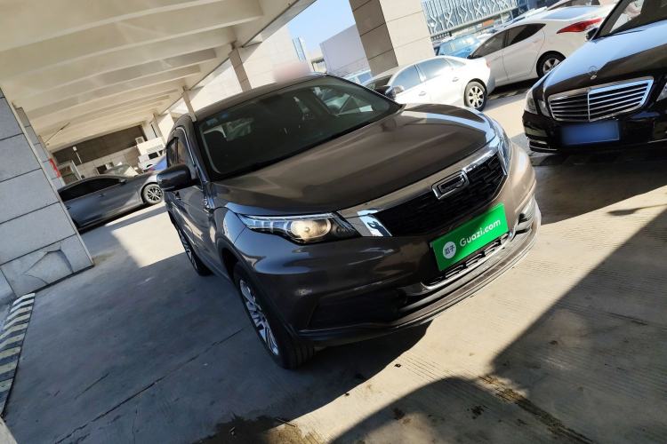 Used Qoros 5 2018 Revised 1.6T Automatic Luxury Version