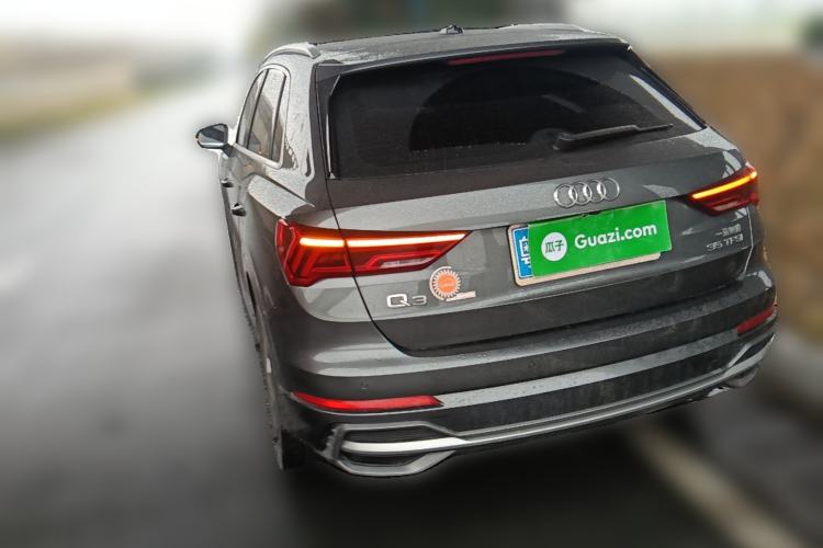 Used Audi Q3 2021 35 TFSI Fashion Dynamic Model