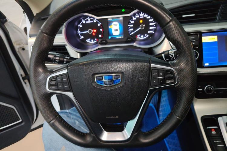 Used Geely Auto Emgrand GL 2017 1.3T DCT Luxury Model Steering Wheel