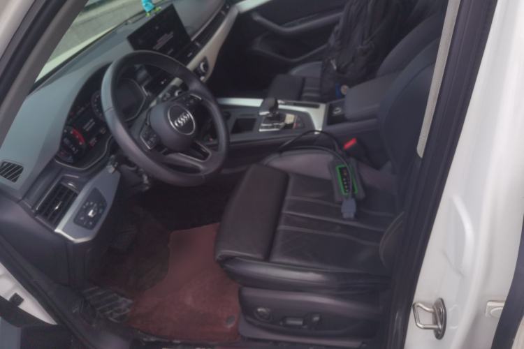 Used Audi A4L 2020 40 TFSI Luxury Dynamic Model Left Front Seat