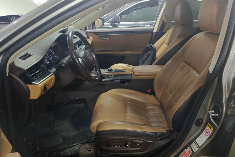 Used Lexus ES 2015 200 Elite Edition
