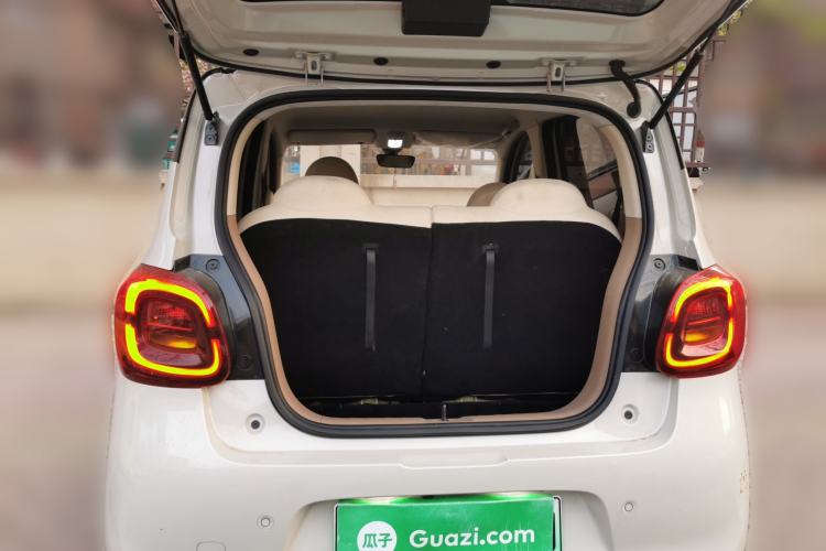 Used Wuling Hongguang MINIEV 2025 Four-Door Version Zhenxiang+ Edition Trunk