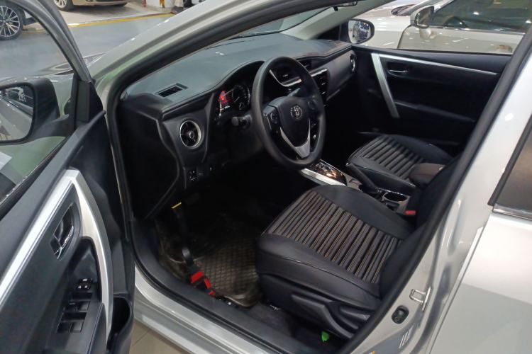 Used Toyota Corolla 2017 Revised Version 1.2T S-CVT GL-i
