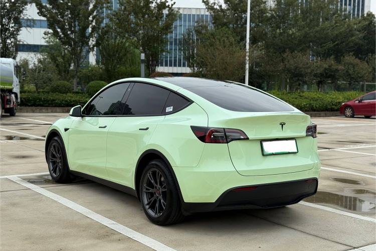 Used Tesla Model Y 2024 Rear-Wheel-Drive Version
