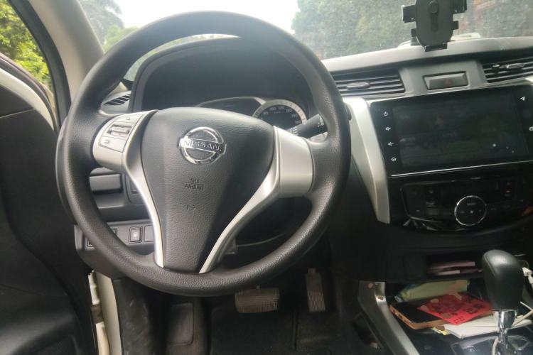 Used Nissan Terra 2020 2.5L XL Upper Automatic Two-Wheel Drive Luxury Edition Steering Wheel