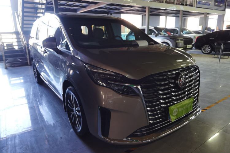 Used Buick GL8 2023 ES Lu Zun Comfort Model
