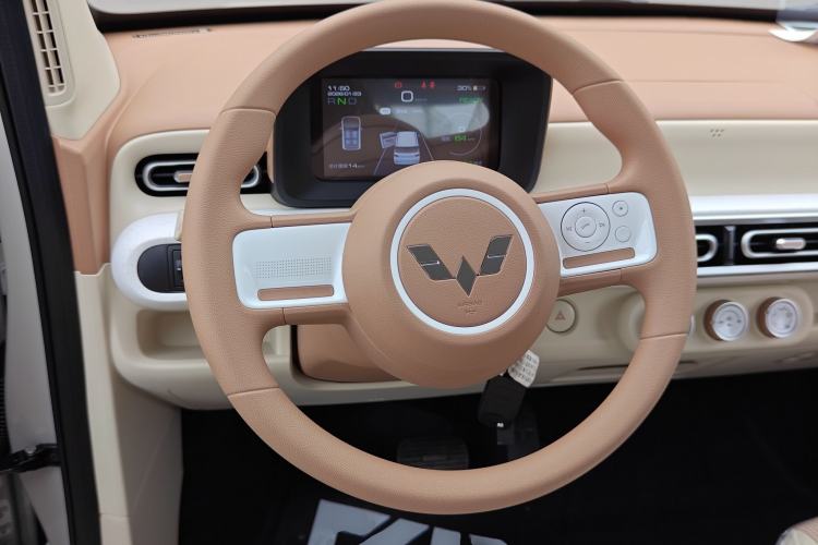 Used Wuling Hongguang MINIEV 2024 3rd Generation 215km Youth Edition
