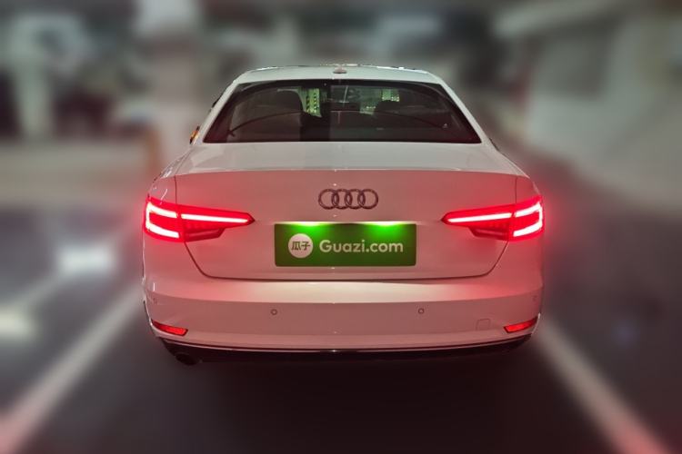 Used Audi A4L 2018 30th Anniversary Edition 40 TFSI Trendy Model