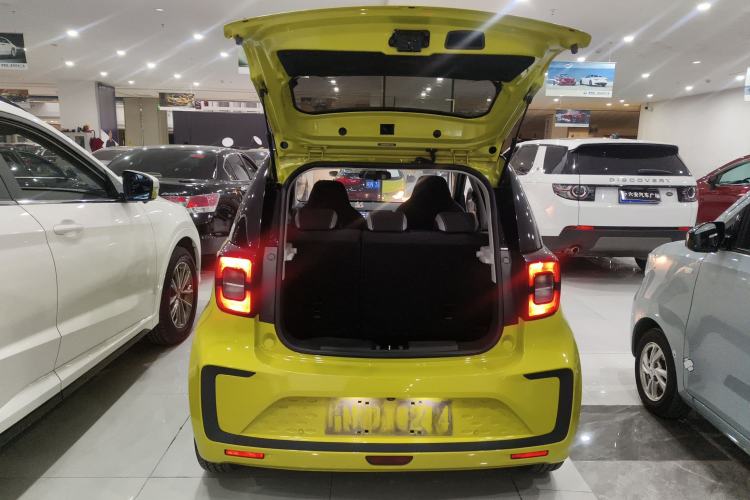 Used SOL E10X 2021 302 km Range Luxury Version 30.2 kWh