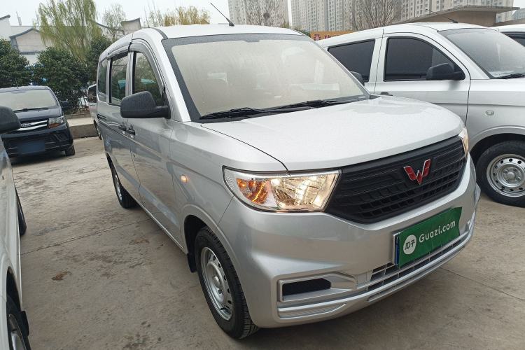 Used Wuling Hongguang V 2022 1.5L Jingqu Edition Electric-Assist LAR