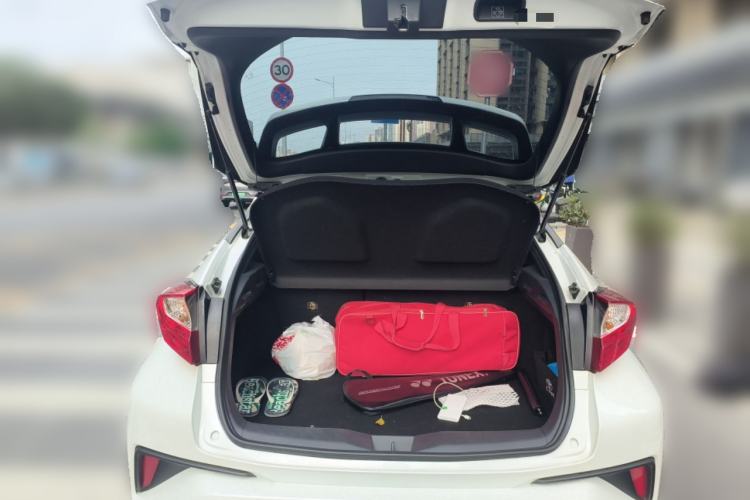 Used Toyota C-HR 2023 2.0L Comfort Edition Trunk