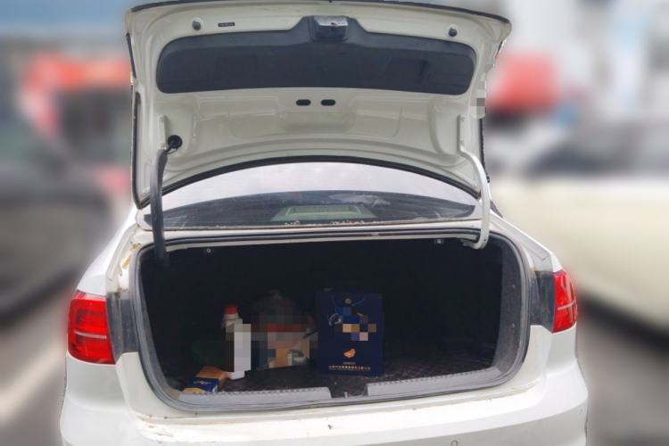 Used Volkswagen Sagitar 2015 1.6L Manual Comfort Model