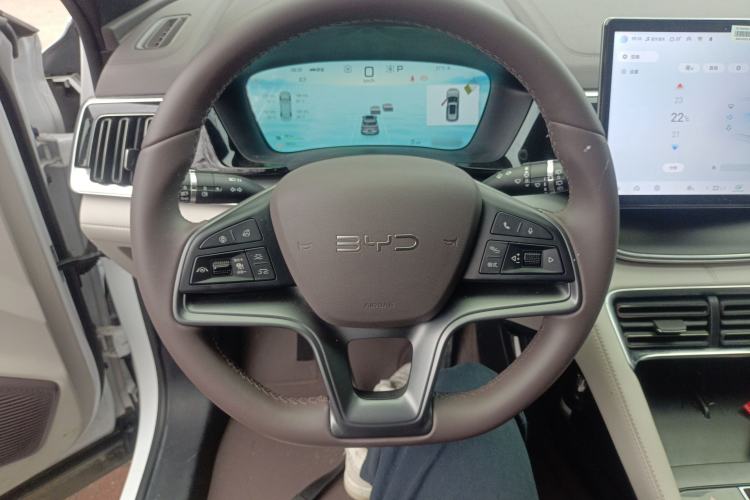 Used BYD Song PLUS New Energy 2025 DM-i 112KM Prestige Model
