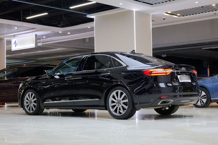 Used Ford Taurus 2019 EcoBoost 245 Premium Edition
