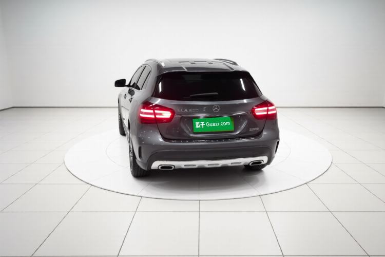 Used Mercedes-Benz GLA 2019 GLA 200 Fashion Model