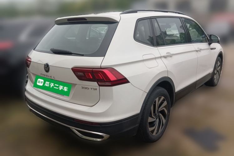 Used Volkswagen Tiguan L 2022 330TSI Automatic Two-Wheel Drive Comfort Edition Rear Right 45 Deg
