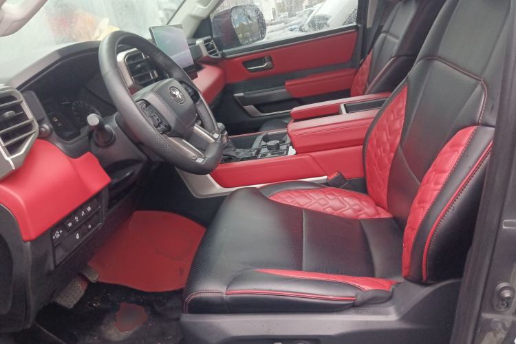 Used Toyota Tundra  Left Front Seat