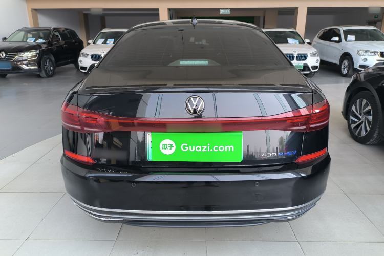 Used Volkswagen Passat New Energy 2023 430 PHEV Hybrid Elite Edition Rear