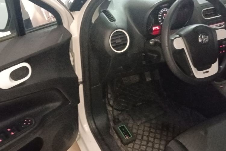 Used MG 3 2013 1.5L AMT Elite Edition
