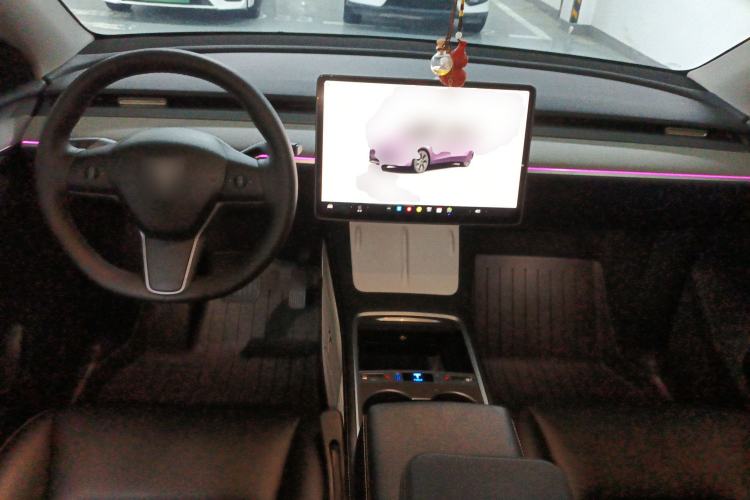 Used Tesla Model Y 2024 Rear-Wheel-Drive Version Center Console