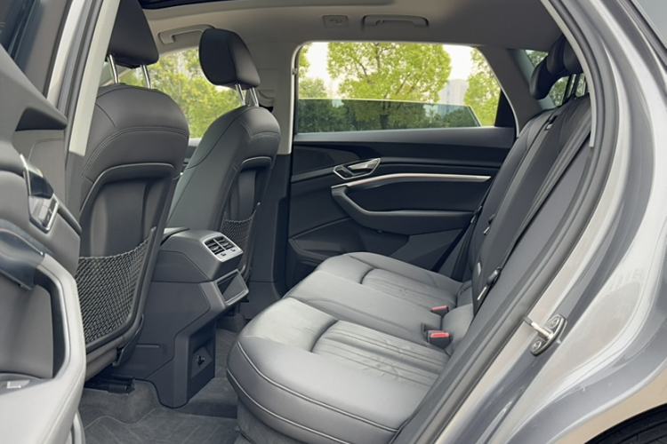 Used Audi e-tron 2019 55 quattro Fashion Edition