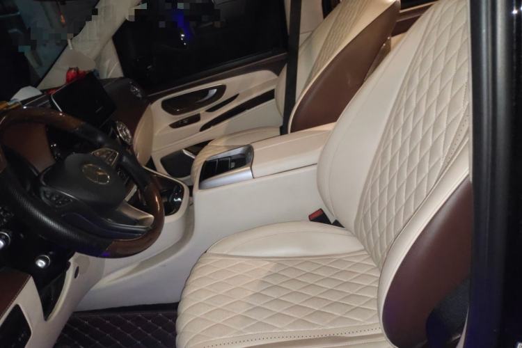 Used Mercedes-Benz Vito 2021 2.0T Elite Version 7 Seats