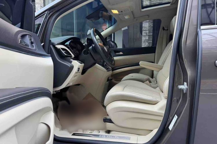 Used Buick GL8 2023 Land Business Class Smart Deluxe Model