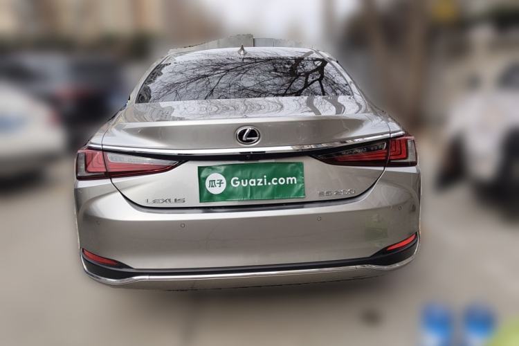 Used Lexus ES 2020 200 Luxury Edition
