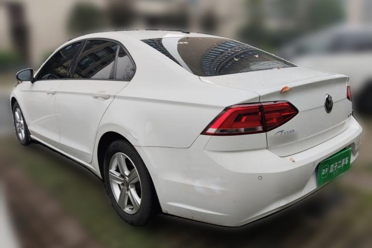 Used Volkswagen Lamando 2017 230TSI DSG Fashion Edition
