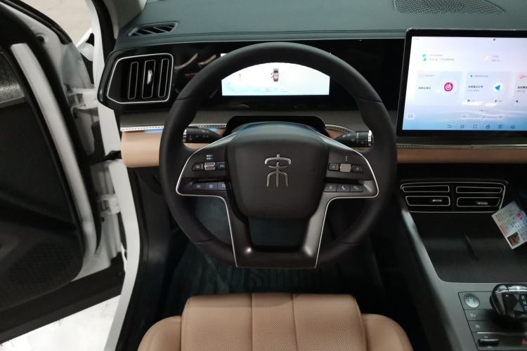 Used BYD Song Pro New Energy 2025 Second-Generation DM-i 115KM Overachiever Trim Steering Wheel