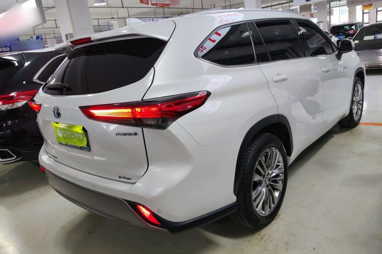Used Toyota Highlander 2023 2.5L Smart Electric Hybrid Dual-Engine Four-Wheel Drive Prestige Version – 7 Seats
