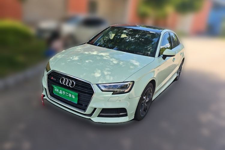 Used Audi A3 2019 Limousine 35 TFSI Fashion Edition China VI Emission Standard Guazi used car, China used car export, Used car for sale, Used  cars, Cheapest cars for sale