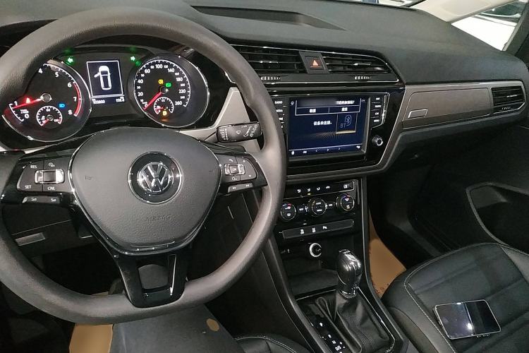 Used Volkswagen Touran 2018 Volkswagen Touran L 280TSI DSG Comfort Edition 7 Seats China V Emission Standard