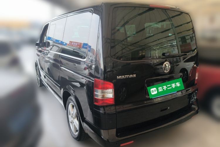 Used Volkswagen Multivan 2008 3.2L Rear Left 45 Deg